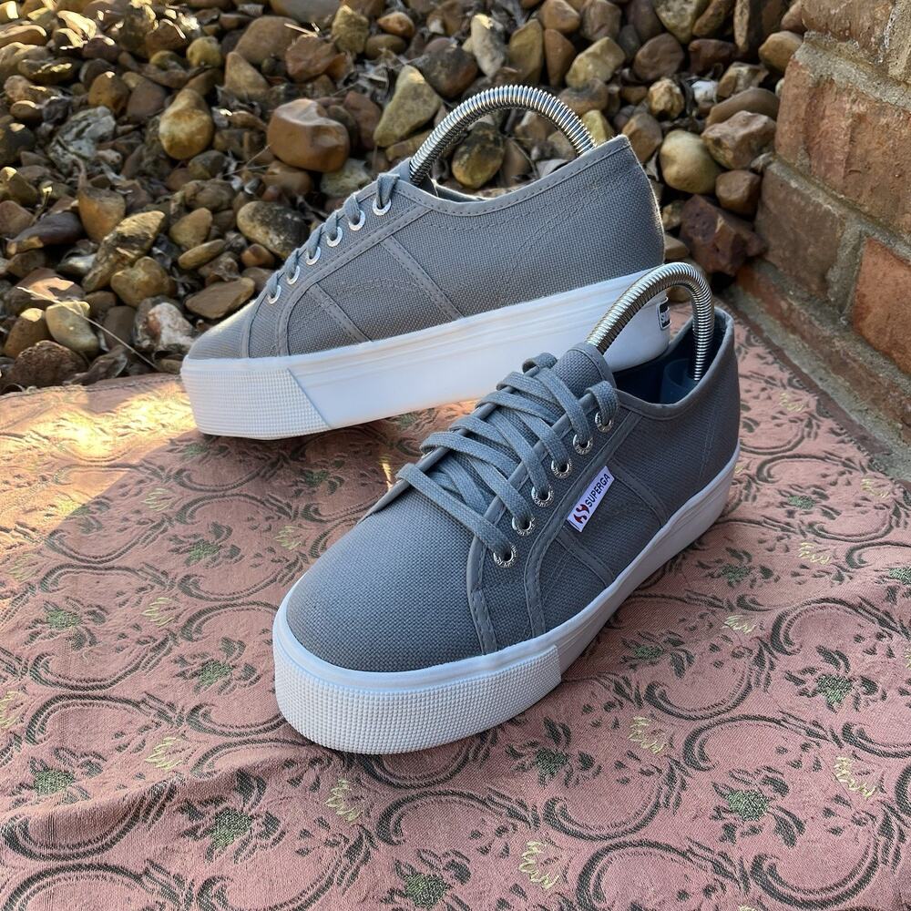 Superga 1.5 in Platform Canvas Sneaker Size 8.5 Gray Women's Shoes